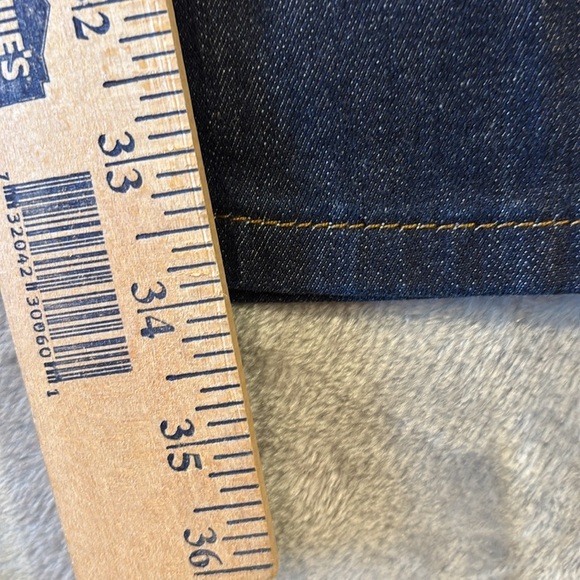 Joe’s Jeans Slimfit Mini Bootcut Sz 27
90’s Y2K Western - Picture 3 of 7
